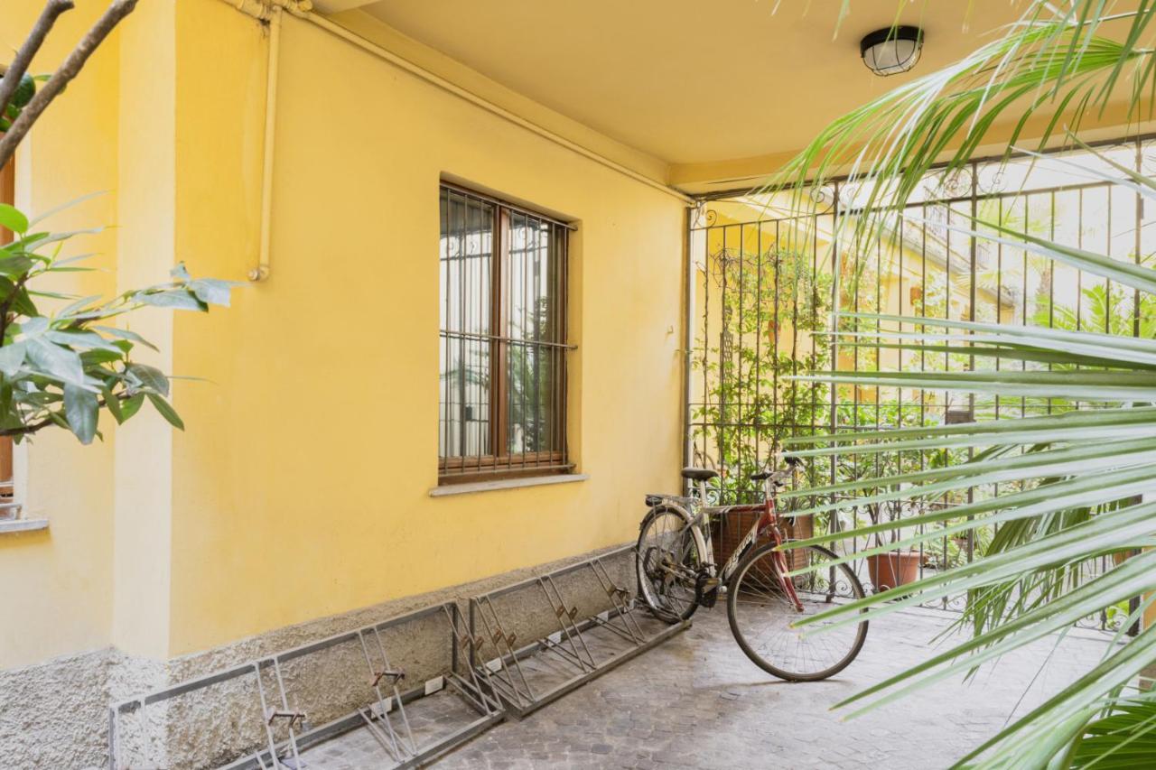 Easylife - Comodo Studio Con Terrazza Zona Navigli Милан Экстерьер фото